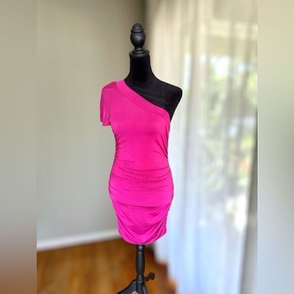 Marciano Body Con ruched dress Size SP - Picture 8 of 15